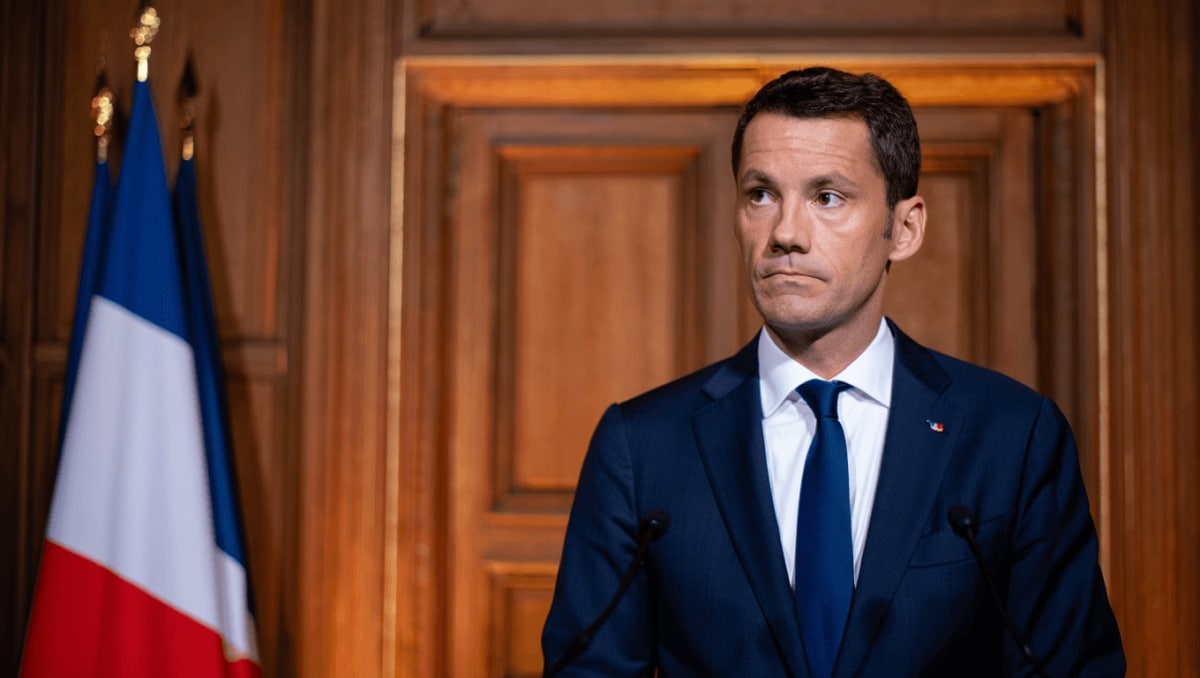 Le « grand acte de décentralisation » promis par Lecornu réduit à un projet de loi sur le rôle des préfets ? « Le ballon se dégonfle tout doucement »